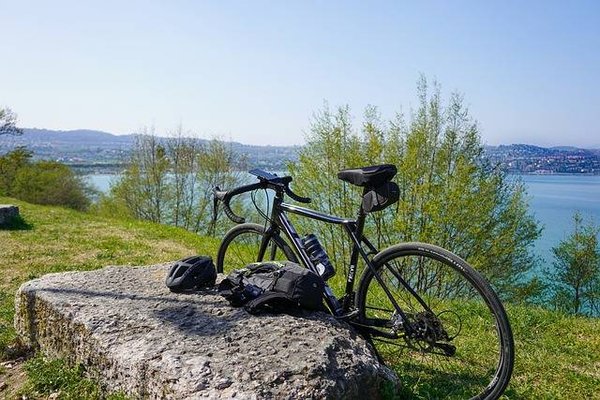 Pourquoi les baroudeurs et cyclotouristes louent des emplacements de camping plutôt dans les Cévennes ?